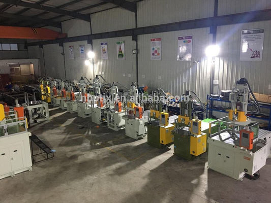 PT-450 7.5KW 수직 사용자 지정 곰팡이 액체 실리콘 폼 머신